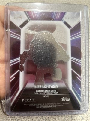 Topps 2026 Disney Neon Pixar Buzz Lightyear Illuminated Neon Lights NPL-5