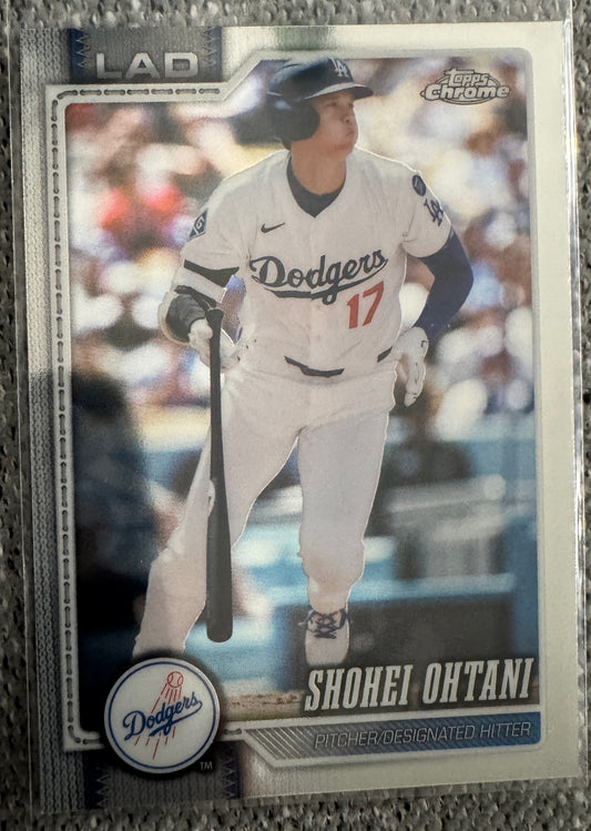 Topps 2026 Topps Chrome Shohei Ohtani #1 Refractors