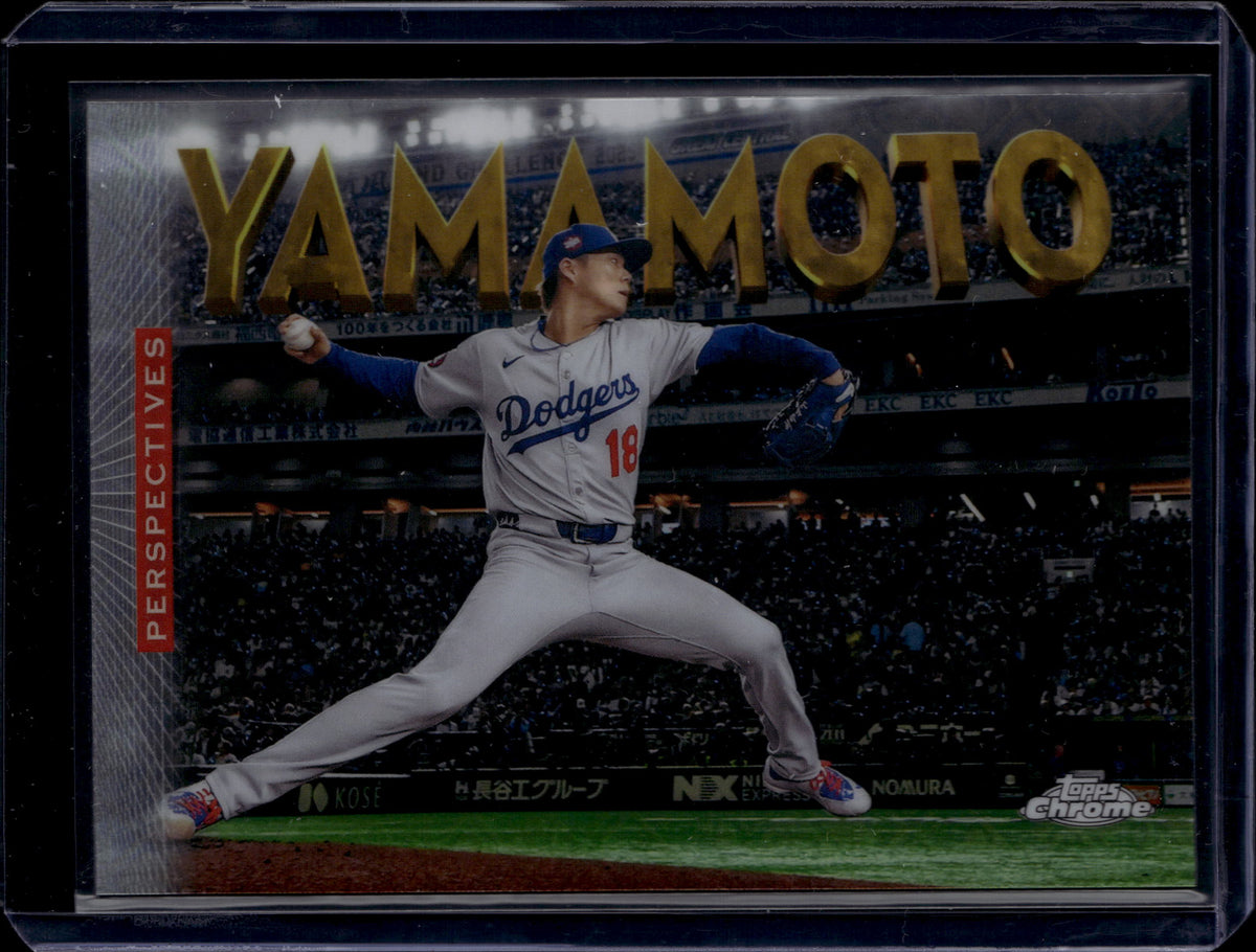 Topps 2026 Topps Chrome Yoshinobu Yamamoto #P-4 Perspectives