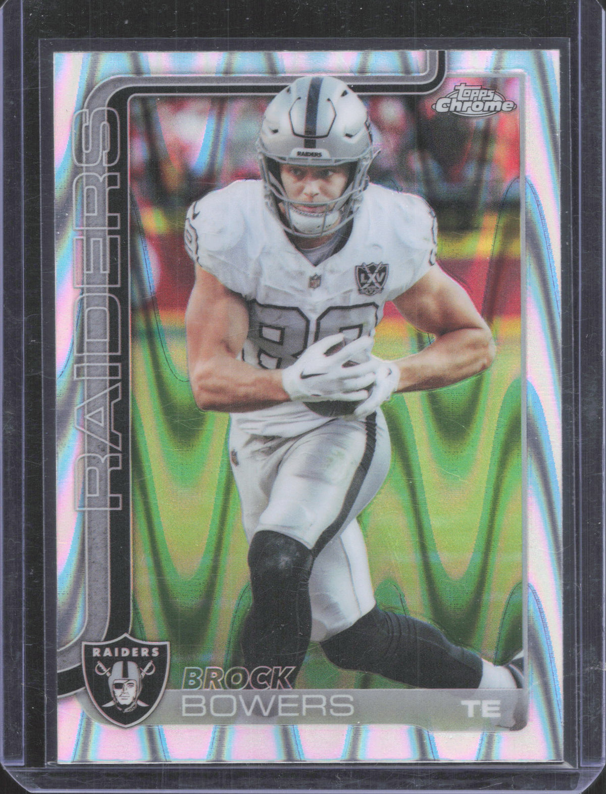 2025 Topps Chrome Brock Bowers #178 Chrome Wave Refractor