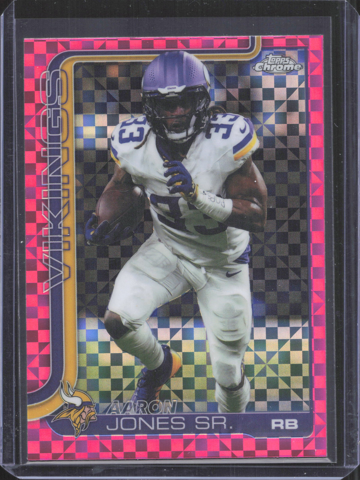 2025 Topps Chrome Aaron Jones #201 X-Fractor Hot Pink